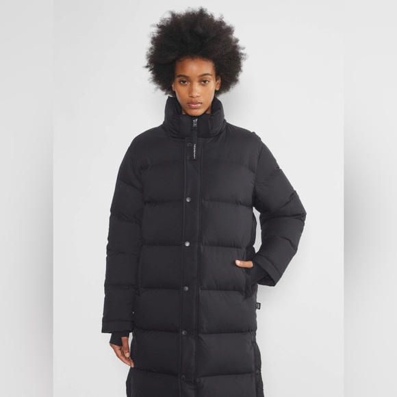 ARITZIA The Super Puff - The Super Puff Long - cliMATTE SIZE XL - Picture 3 of 9